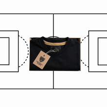 Cargar imagen en el visor de la galería, Die Adler Away Number 10